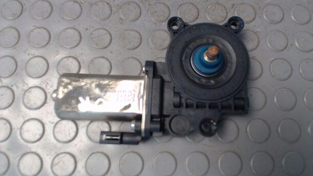 Foto: FENSTERHEBERMOTOR RECHTS eines Ford Fiesta 1.4