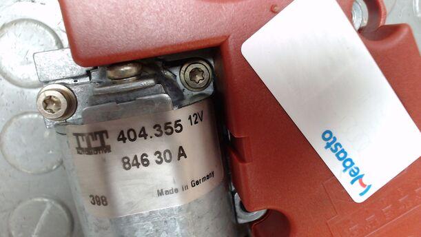 Foto: SCHIEBEDACHMOTOR / MOTOR SCHIEBEDACH eines Audi A4 Avant 1.6