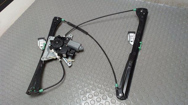Foto: FENSTERHEBER ELEKTRISCH VORN RECHTS eines Audi A4 Avant 1.6