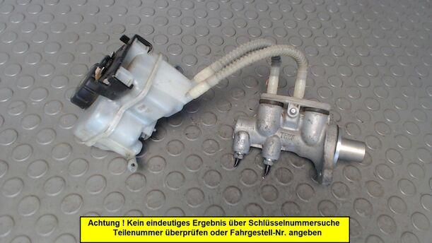 Foto: HAUPTBREMSZYLINDER eines Opel Meriva 1.7 CDTI DPF