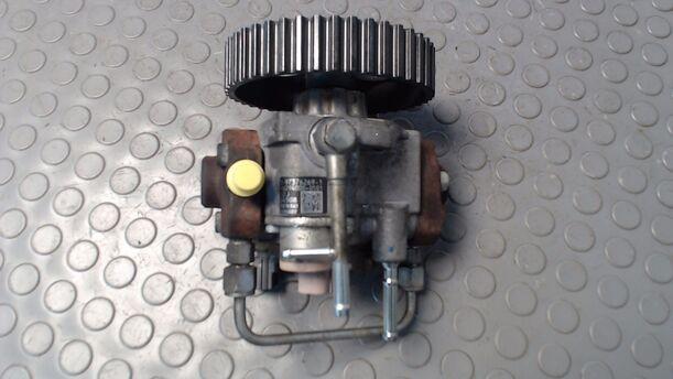 Foto: DIESELEINSPRITZPUMPE eines Opel Meriva 1.7 CDTI DPF GTI