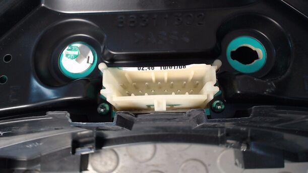 Foto: TACHOEINHEIT (ENTHEIRATET) eines Opel Meriva 1.7 CDTI DPF LS