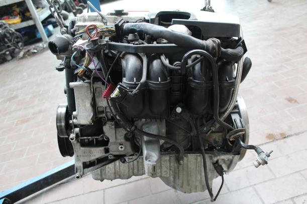 Foto: MOTOR 111955 eines Mercedes-Benz C 200 Kompressor