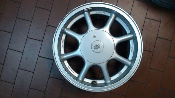Foto: ALUFELGENSATZ MILLE MIGLIA 7X15 ET20 eines BMW 520i 24V