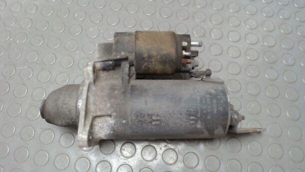 Foto: ANLASSER / STARTER BOSCH eines BMW 520i 24V DPF