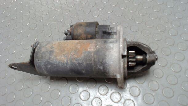 Foto: ANLASSER / STARTER BOSCH eines BMW 520i 24V DPF