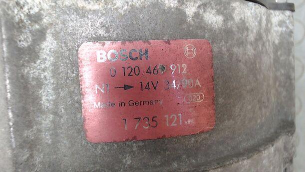Foto: LICHTMASCHINE eines BMW 520i 24V DPF