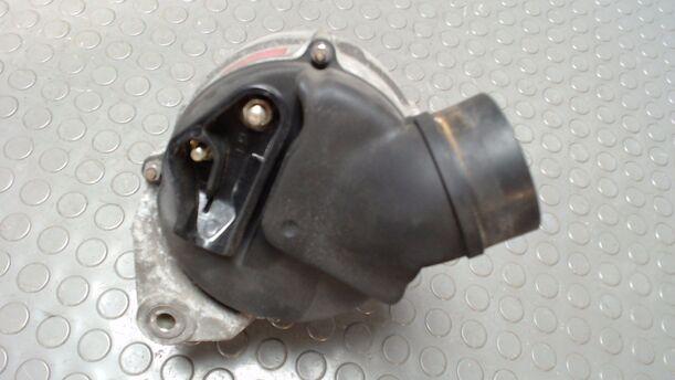 Foto: LICHTMASCHINE eines BMW 520i 24V DPF