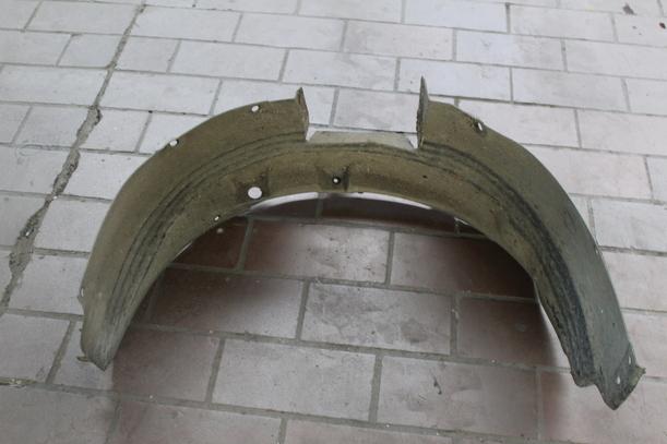 Foto: INNENRADHAUS VORN RECHTS eines Opel Corsa 1.2 16V CD Diamant