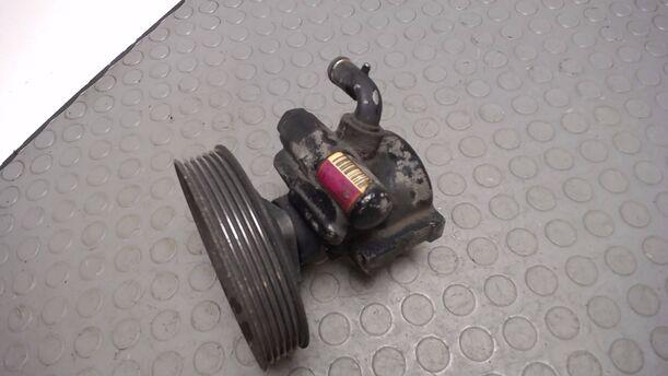 Foto: SERVOPUMPE eines Alfa Romeo 156 1.9 JTD