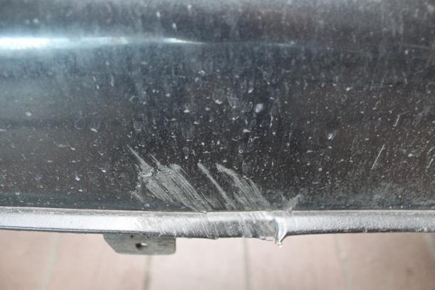 Foto: STOSSSTANGE / STOSSFÄNGER VORN eines Opel Astra Caravan 16V
