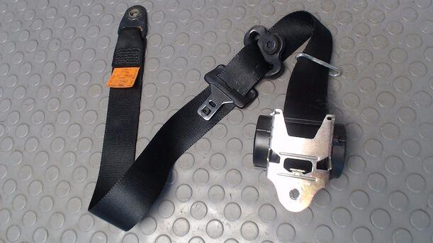 Foto: SICHERHEITSGURT VORN RECHTS eines Ford Focus C-MAX 1.8