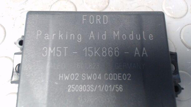 Foto: PDC STEUERGERÄT/ PARKING AID MODULE eines Ford Focus C-MAX 1.8