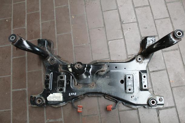 Foto: VORDERACHSE/ ACHSE VORN eines Ford Focus C-MAX 1.8