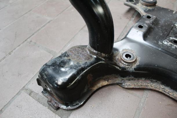 Foto: VORDERACHSE/ ACHSE VORN eines Ford Focus C-MAX 1.8