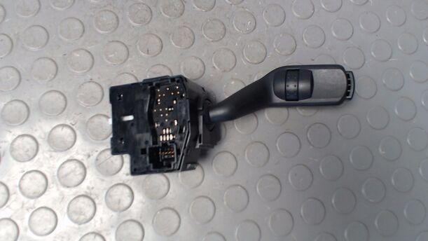 Foto: BLINKERSCHALTER/ KOMBISCHALTER eines Ford Focus C-MAX 1.8
