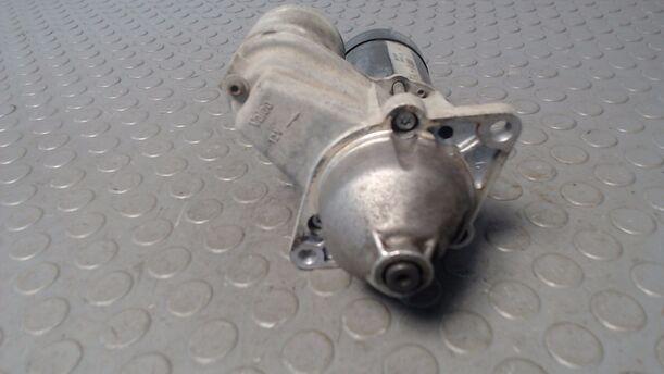 Foto: ANLASSER / STARTER VALEO eines Opel Meriva 1.6 16V Easytronic