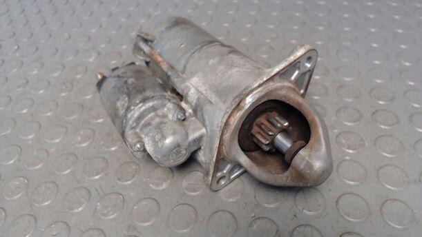 Foto: ANLASSER / STARTER eines Opel Zafira 1.8 XLi