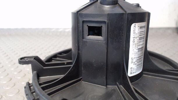 Foto: HEIZUNGSGEBLÄSE eines Opel Zafira 1.8 XLi