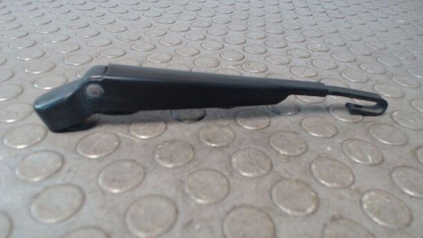 Foto: SCHEIBENWISCHERARM HINTEN eines Ford Focus Turnier 1.8 TS