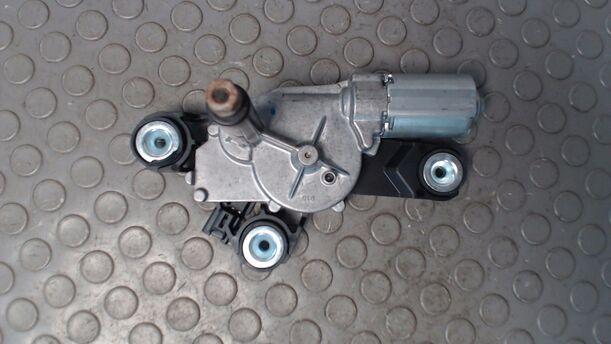 Foto: SCHEIBENWISCHERMOTOR HINTEN eines Ford Focus Turnier 1.8 TS