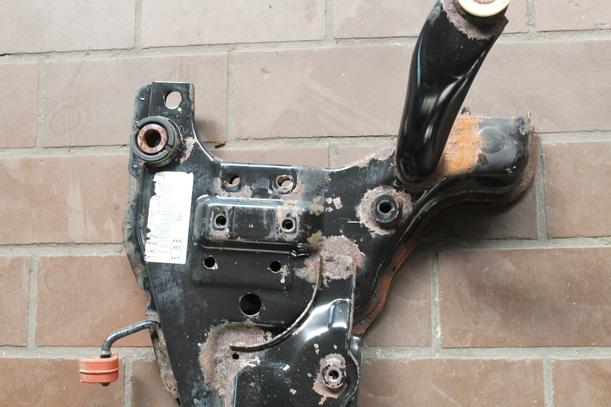 Foto: VORDERACHSE/ ACHSE VORN eines Ford Focus Turnier 1.8 TS