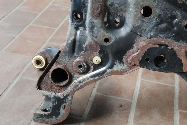 Foto: VORDERACHSE/ ACHSE VORN eines Ford Focus Turnier 1.8 TS