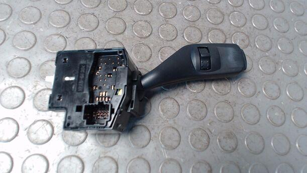 Foto: BLINKSCHALTER/ KOMBISCHALTER eines Ford Focus Turnier 1.8 TS