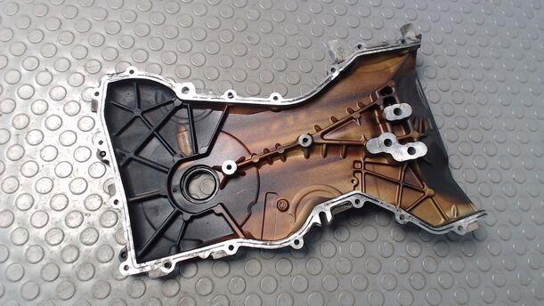 Foto: STEUERGEHÄUSE/ STIRNDECKEL eines Ford Focus Turnier 1.8 TS
