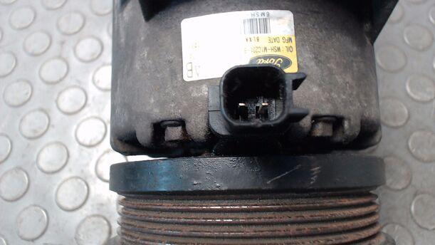 Foto: KOMPRESSOR KLIMAANLAGE/ KLIMAKOMPRESSOR eines Ford Focus Turnier 1.8 TS