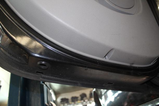 Foto: TÜR HINTEN LINKS eines Renault Modus 1.2 16V