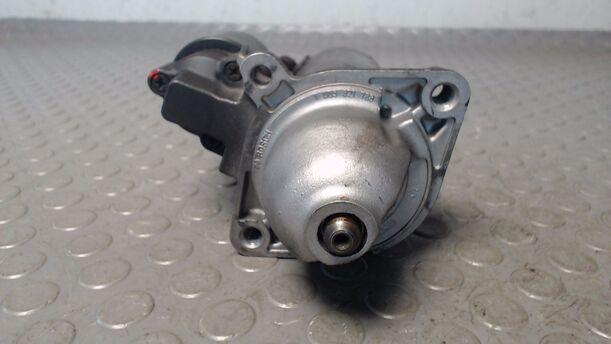 Foto: ANLASSER / STARTER (ZUBEHÖR) eines BMW 520i Sport