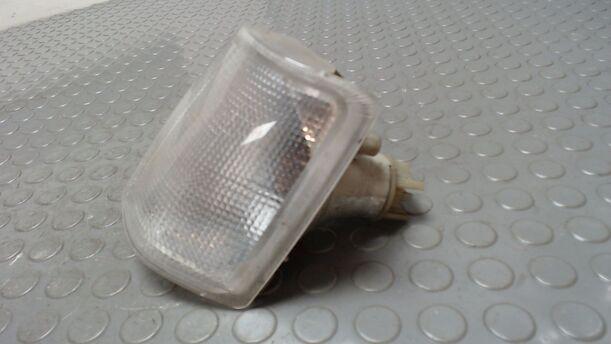 Foto: BLINKER LINKS eines Opel Corsa LS