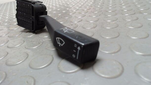 Foto: SCHEIBENWISCHERSCHALTER eines Opel Corsa LS
