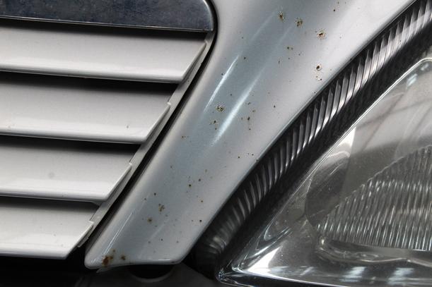 Foto: MOTORHAUBE eines Mercedes-Benz A 140