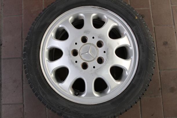 Foto: RADSATZ / ALUFELGEN MIT REIFEN 15ZOLL eines Mercedes-Benz A 140