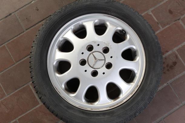 Foto: RADSATZ / ALUFELGEN MIT REIFEN 15ZOLL eines Mercedes-Benz A 140
