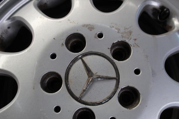 Foto: RADSATZ / ALUFELGEN MIT REIFEN 15ZOLL eines Mercedes-Benz A 140