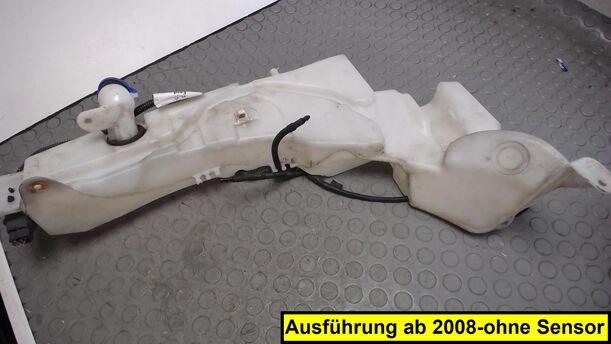 Foto: SCHEIBENWASCHBEHÄLTER (Facelift) eines Ford Focus Turnier 1.6 TDCi DPF