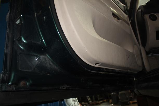 Foto: TÜR VORN LINKS eines VW Passat Variant 1.8 5V GLX