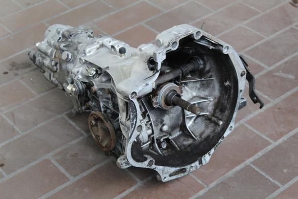 Foto: SCHALTGETRIEBE 5-GANG 7K eines VW Passat Variant GT