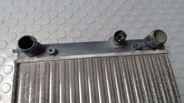 Foto: KÜHLER eines VW Golf Variant 1.4 GLX