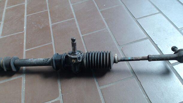 Foto: Lenkung eines Seat Marbella Special