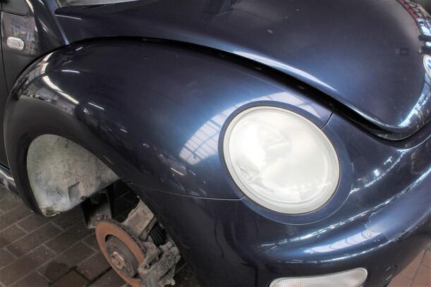 Foto: KOTFLÜGEL VORN RECHTS eines VW New Beetle 1.9 TDI