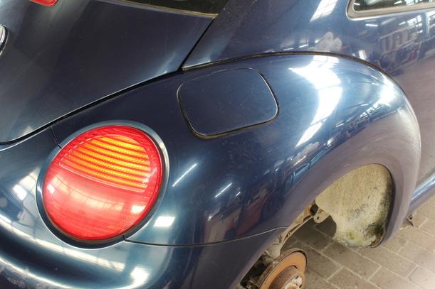 Foto: KOTFLÜGEL HINTEN RECHTS eines VW New Beetle 1.9 TDI