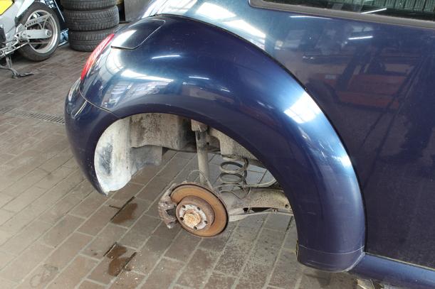 Foto: KOTFLÜGEL HINTEN RECHTS eines VW New Beetle 1.9 TDI