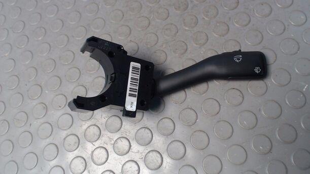 Foto: SCHEIBENWISCHERSCHALTER eines VW New Beetle 1.9 TDI