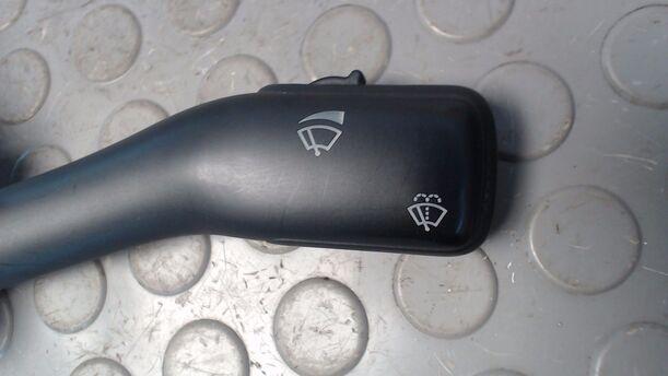 Foto: SCHEIBENWISCHERSCHALTER eines VW New Beetle 1.9 TDI