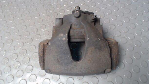 Foto: BREMSSATTEL VORN LINKS eines Opel Astra 1.7 CDTI Caravan Sport