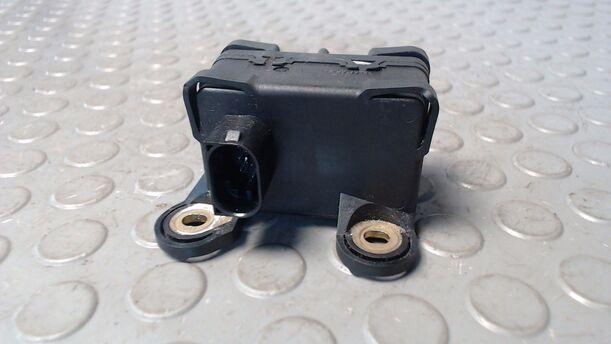 Foto: DREHRATENSENSOR ESP eines Opel Astra 1.7 CDTI Caravan Sport